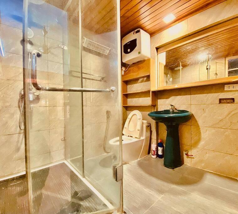 Vintage House in Central of Old Quarter 2 Bedrooms with Healing Vibe