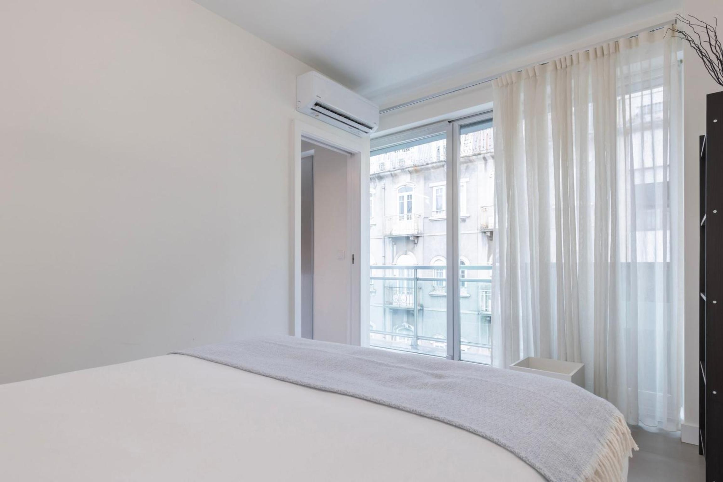 Bright 2BDR Duplex With Balcony by LovelyStay