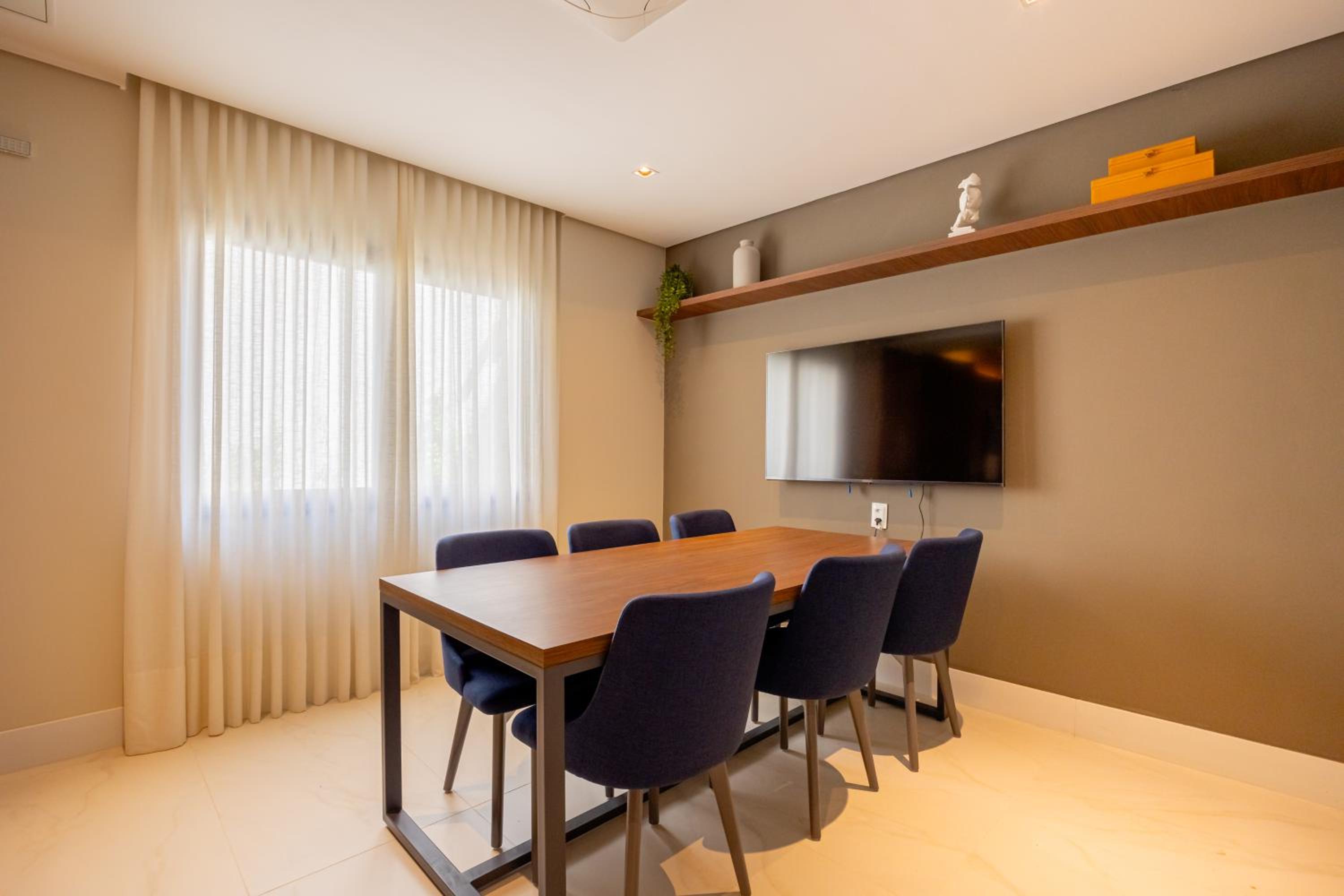 meeting & event spaces