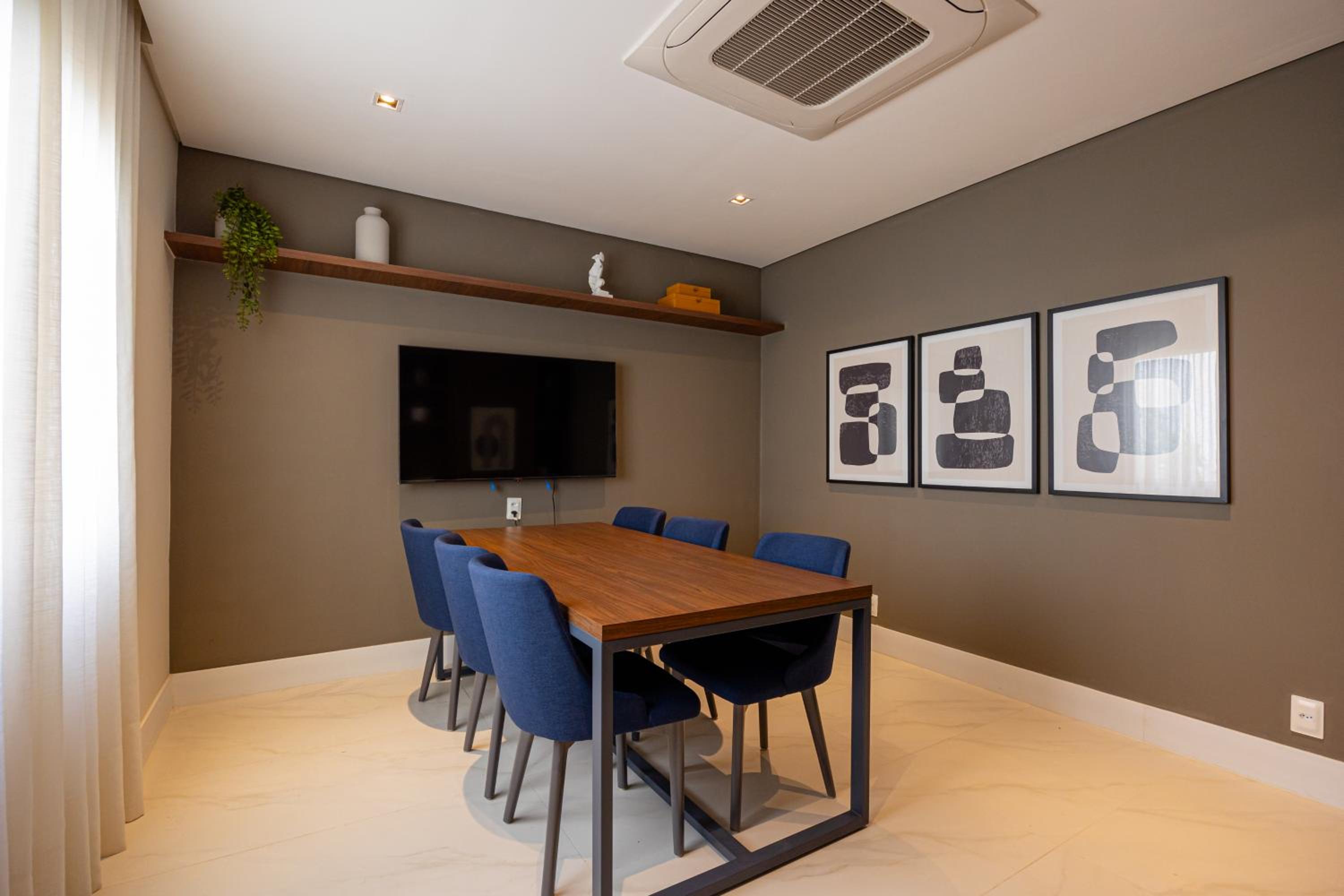 meeting & event spaces