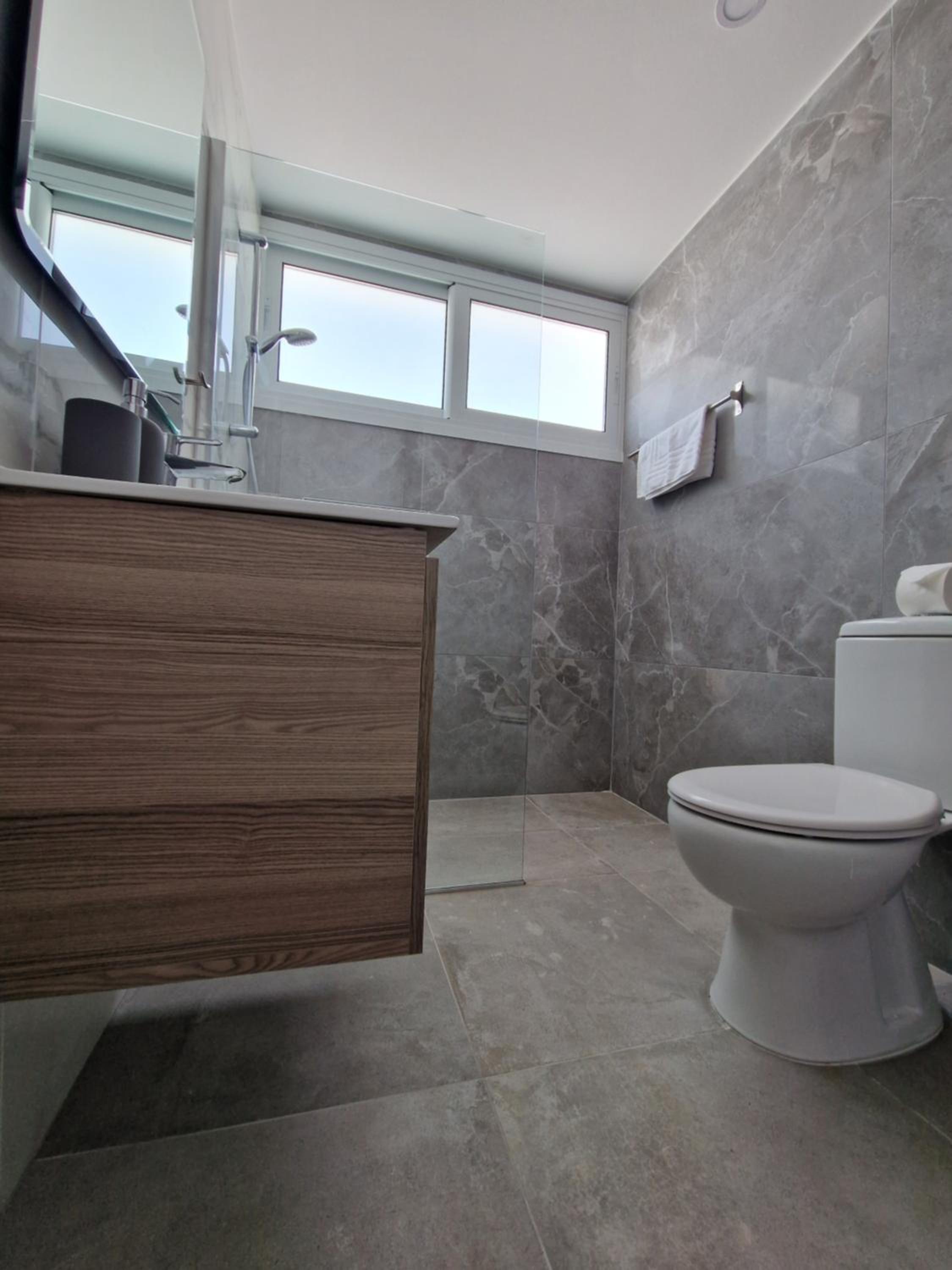 One Bedroom Apartment, No 205, Kato Paphos -By IMH Travel & Tours