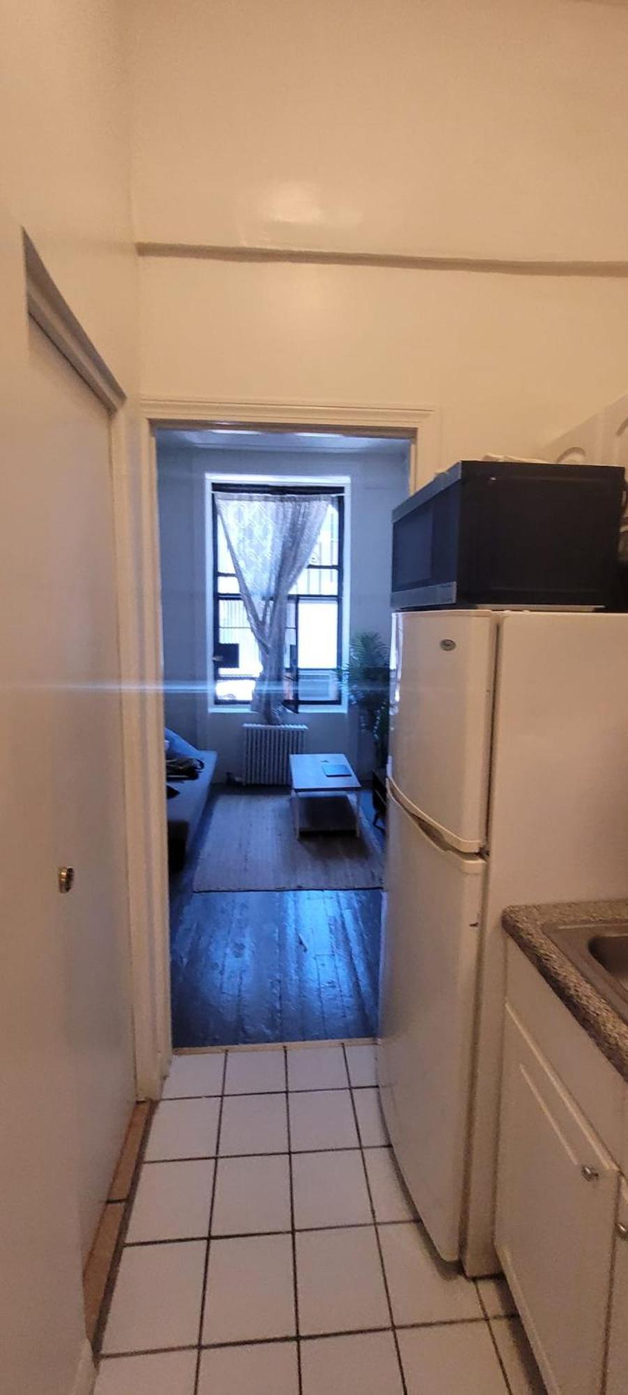 Superlative Midtown Manhattan Apartment