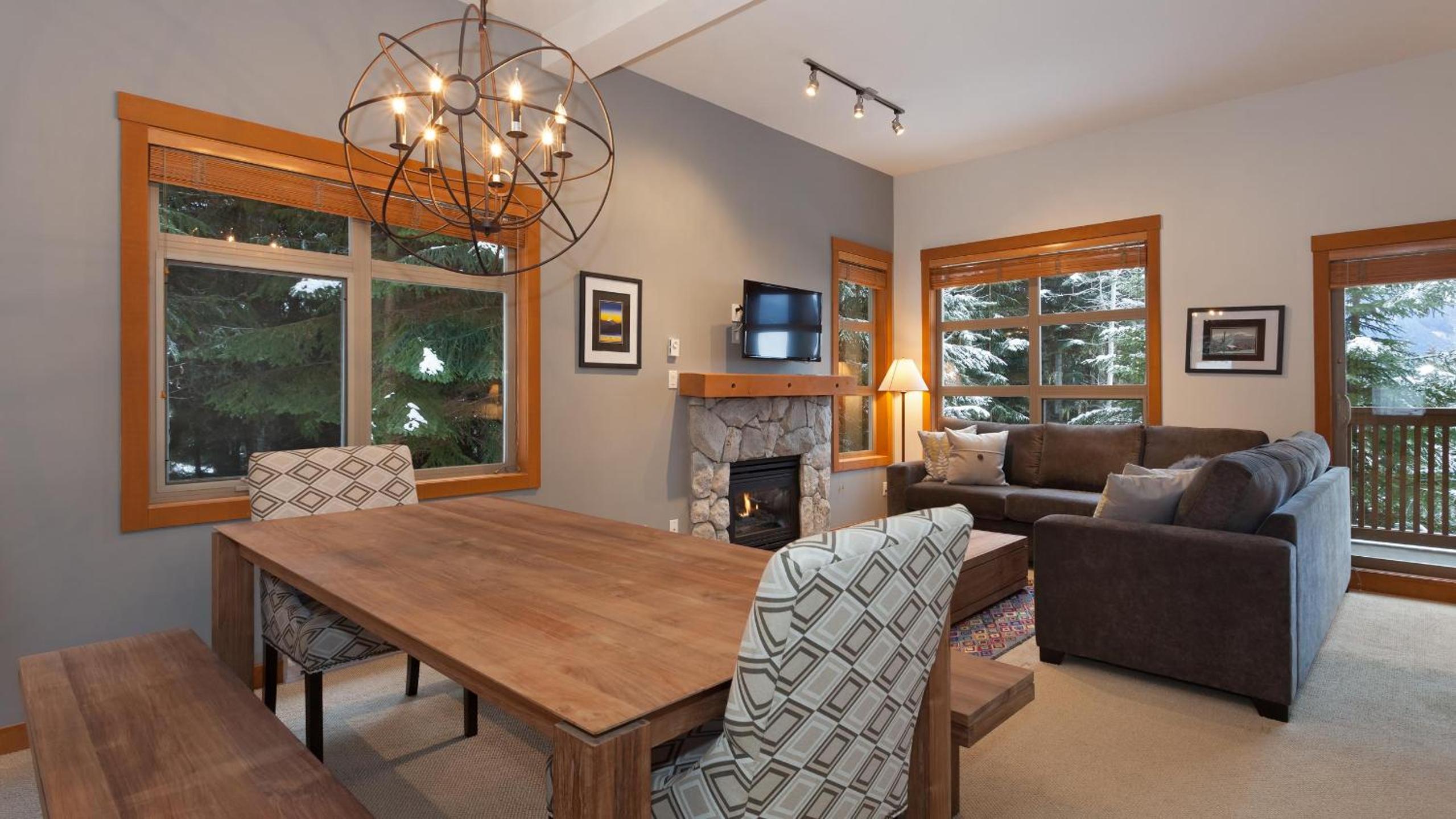 Mountain Star 1 | Mountain Townhome with Hot Tub, 100m from Slopes, Free Village Shuttle