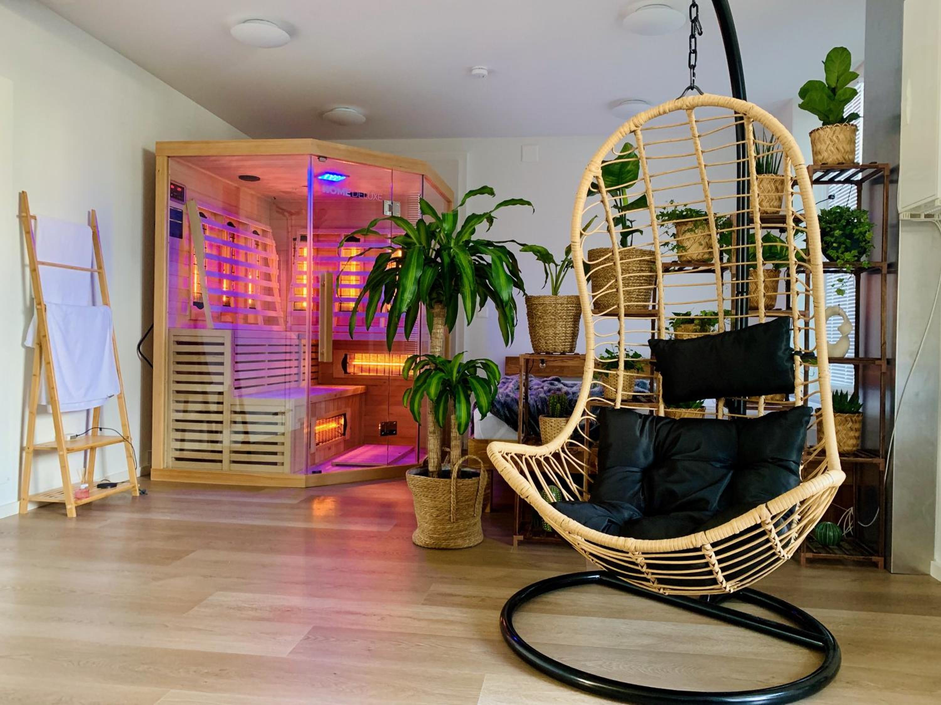 Lilly o Wellness o Hideaway