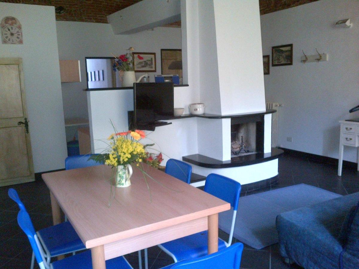 Apartment Piazza XXV Aprile view 4