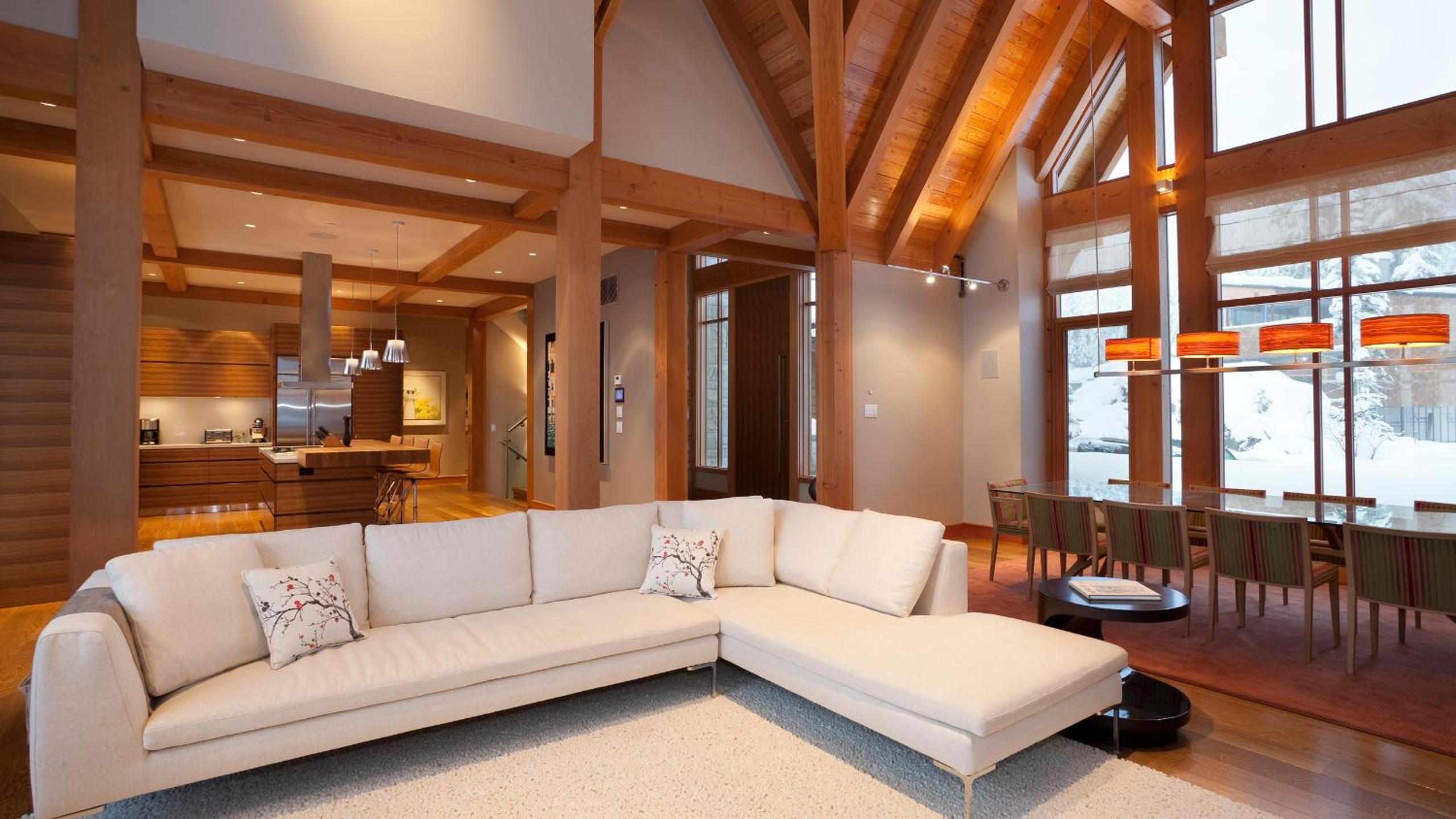 Kadenwood 2951 - Guest Favorite Luxury Ski Chalet with Jacuzzi, Heated Pool & Cinema