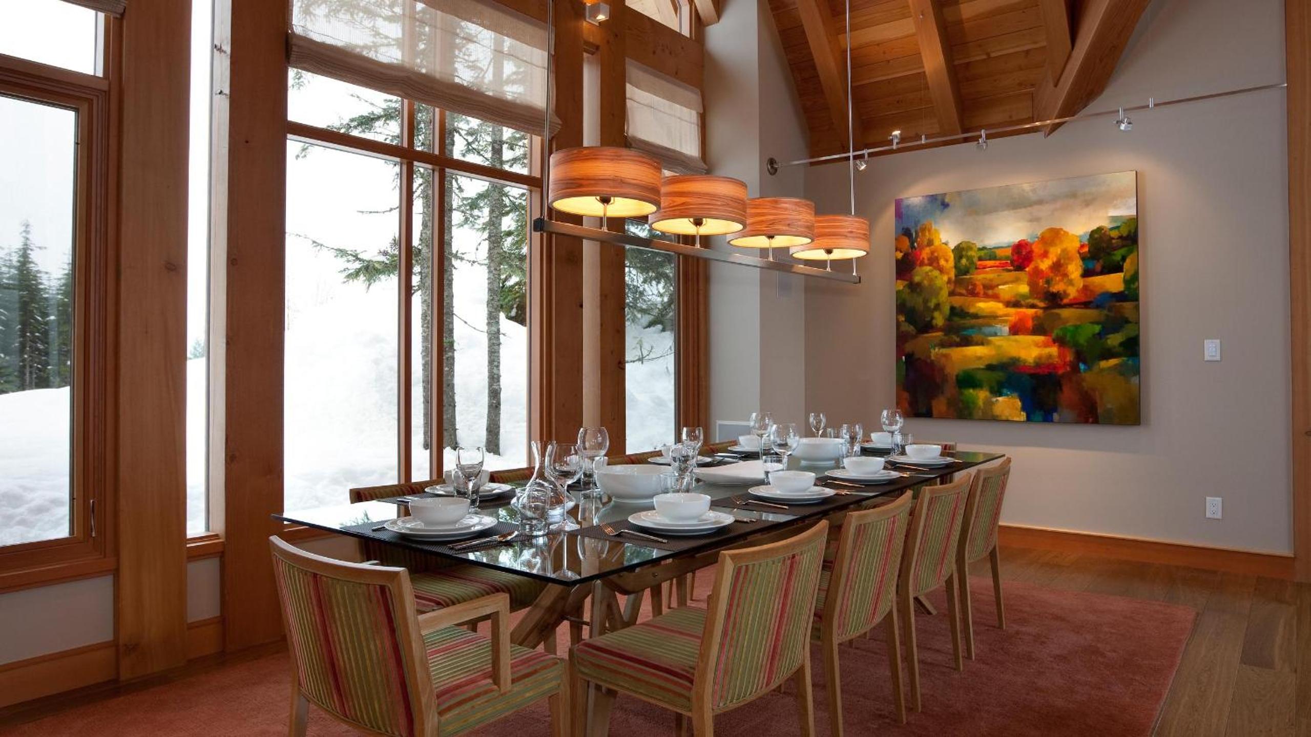 Kadenwood 2951 - Guest Favorite Luxury Ski Chalet with Jacuzzi, Heated Pool & Cinema