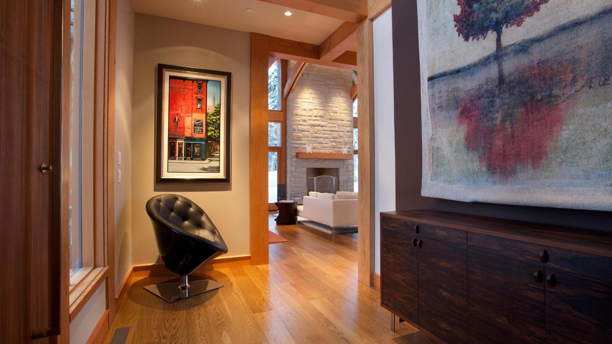 Kadenwood 2951 - Guest Favorite Luxury Ski Chalet with Jacuzzi, Heated Pool & Cinema