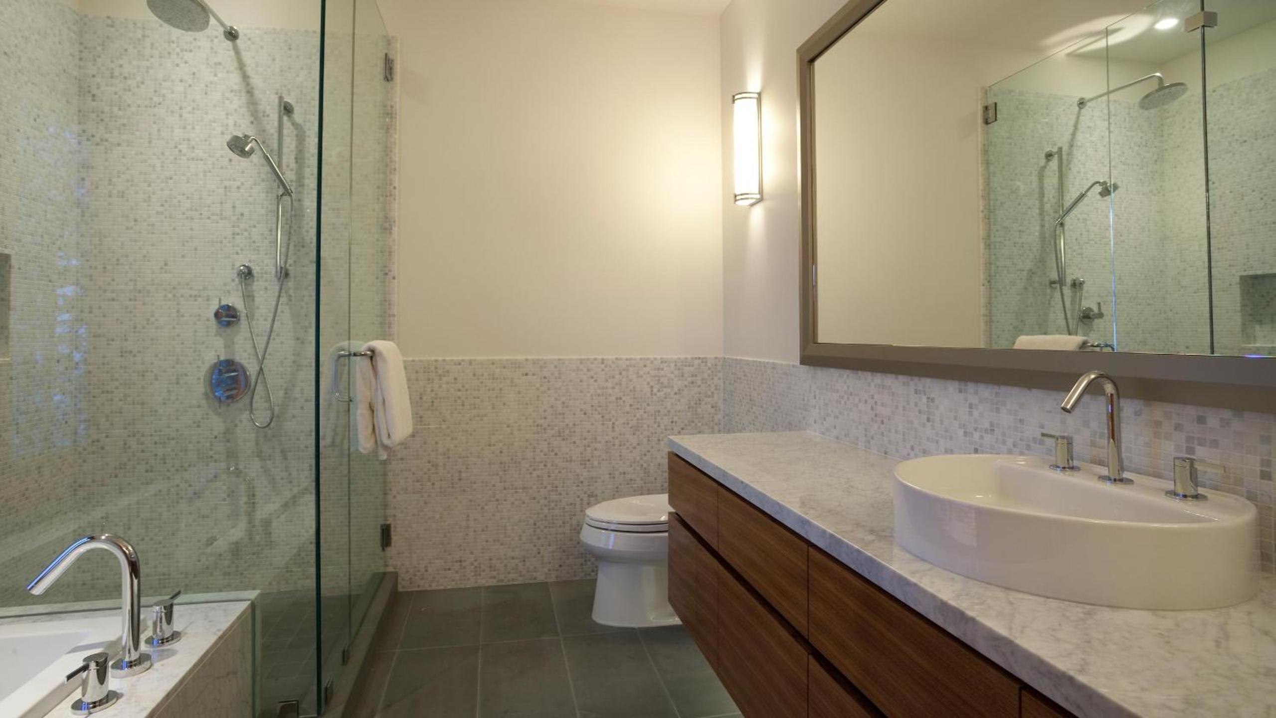 Kadenwood 2951 - Guest Favorite Luxury Ski Chalet with Jacuzzi, Heated Pool & Cinema