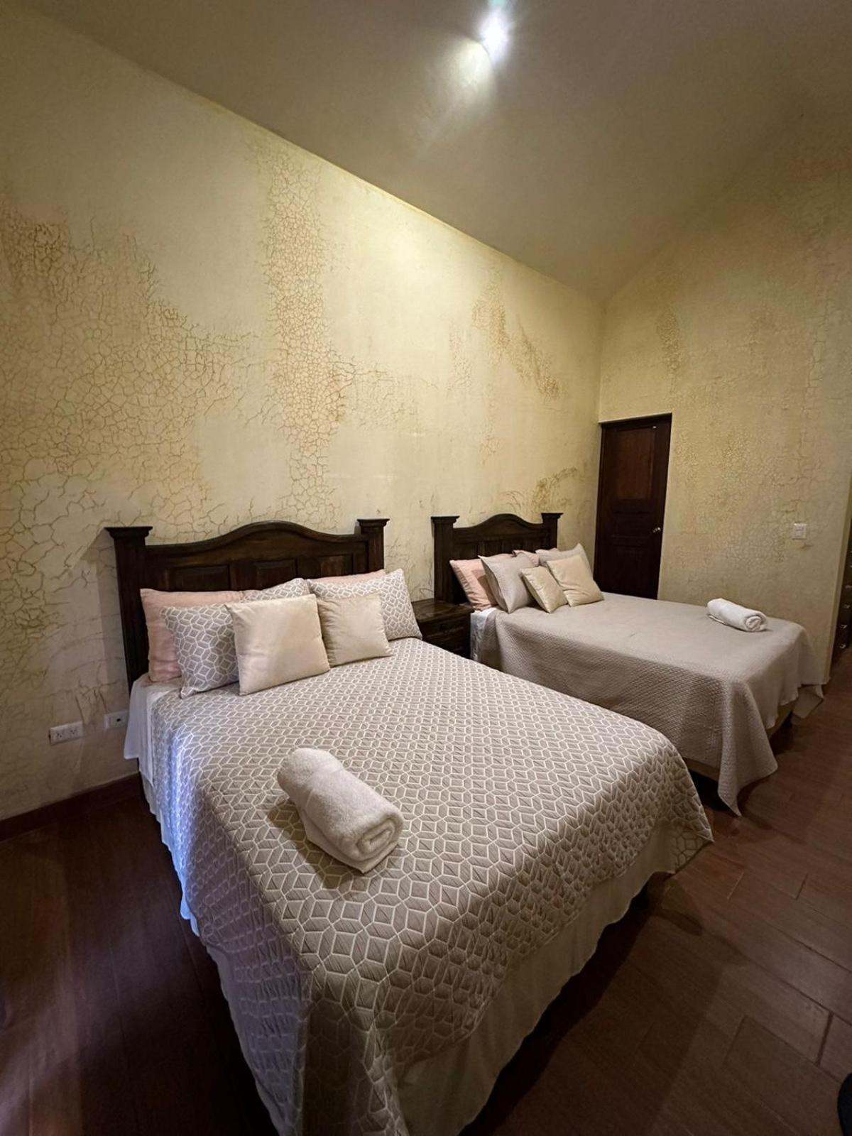 Casa de Lujo en Antigua Guatemala, Centro Turístico