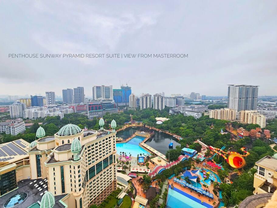 Sunway Resort Suite #29 1- 6paxs Sunway Lagoon Pyramid photo 1