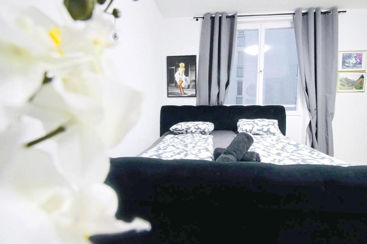 Modern Apartment in Millennium City Area