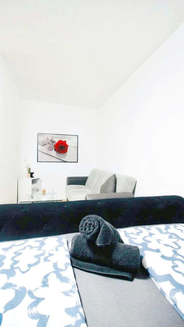 Modern Apartment in Millennium City Area