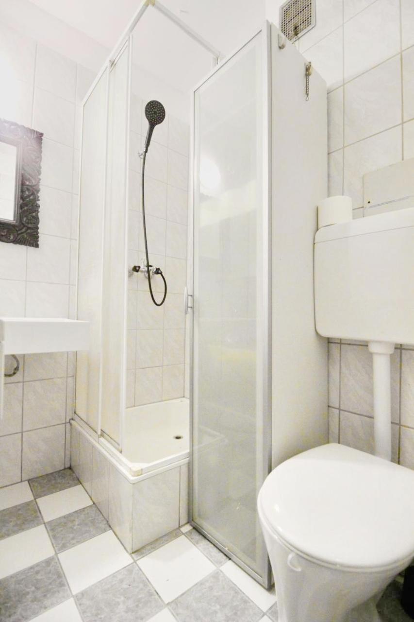 Modern Apartment in Millennium City Area