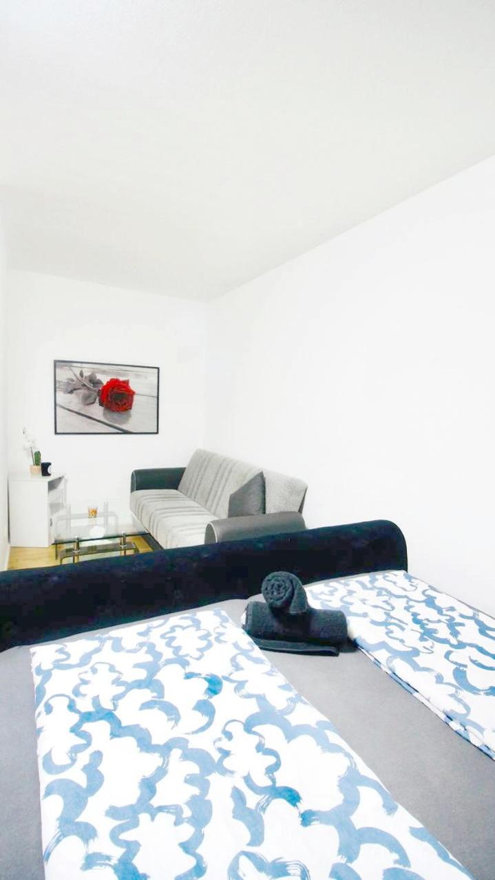 Modern Apartment in Millennium City Area