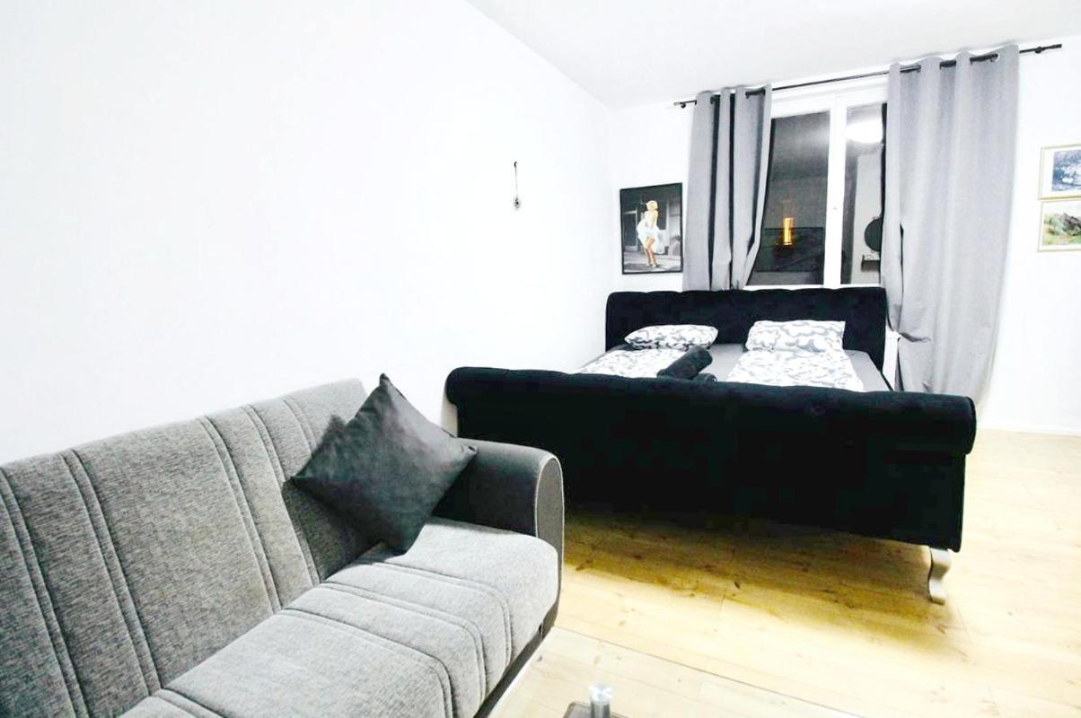 Modern Apartment in Millennium City Area