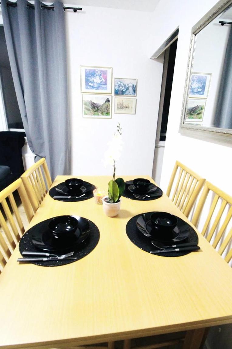 Modern Apartment in Millennium City Area