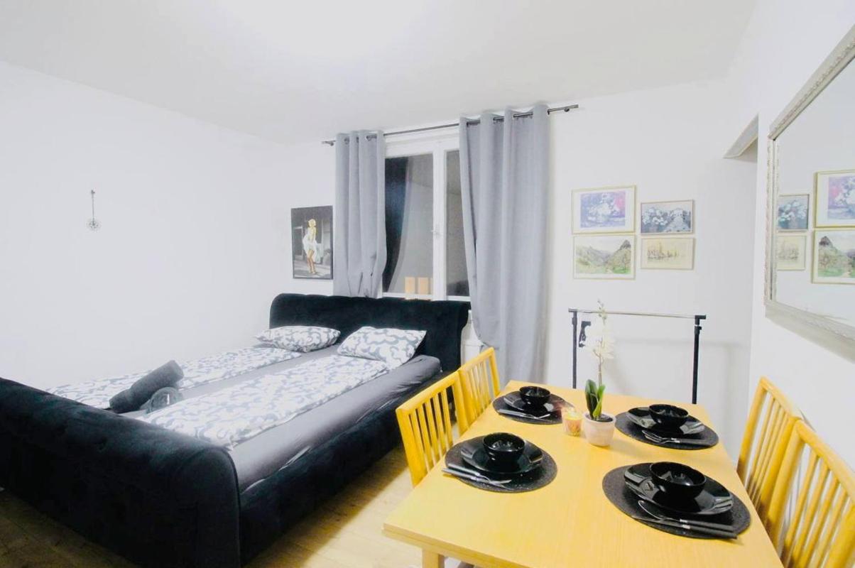 Modern Apartment in Millennium City Area