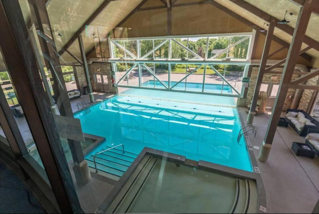 Beautiful Jacuzzi Suite with Garden View-Studio