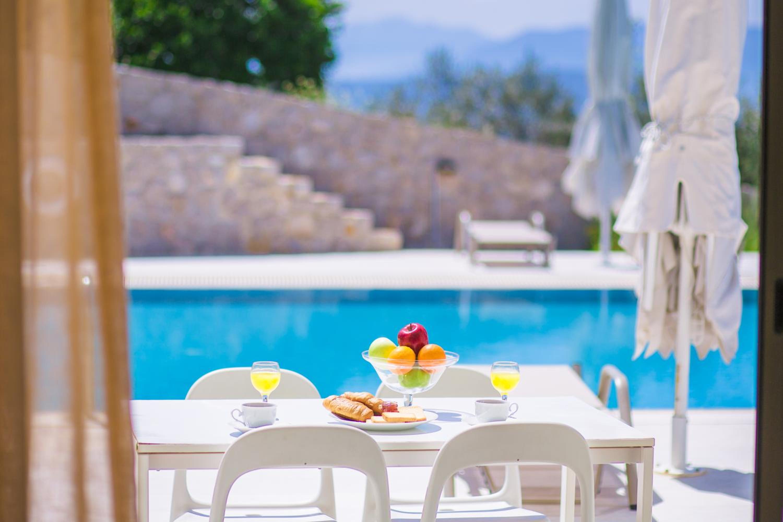 Anassia Villas