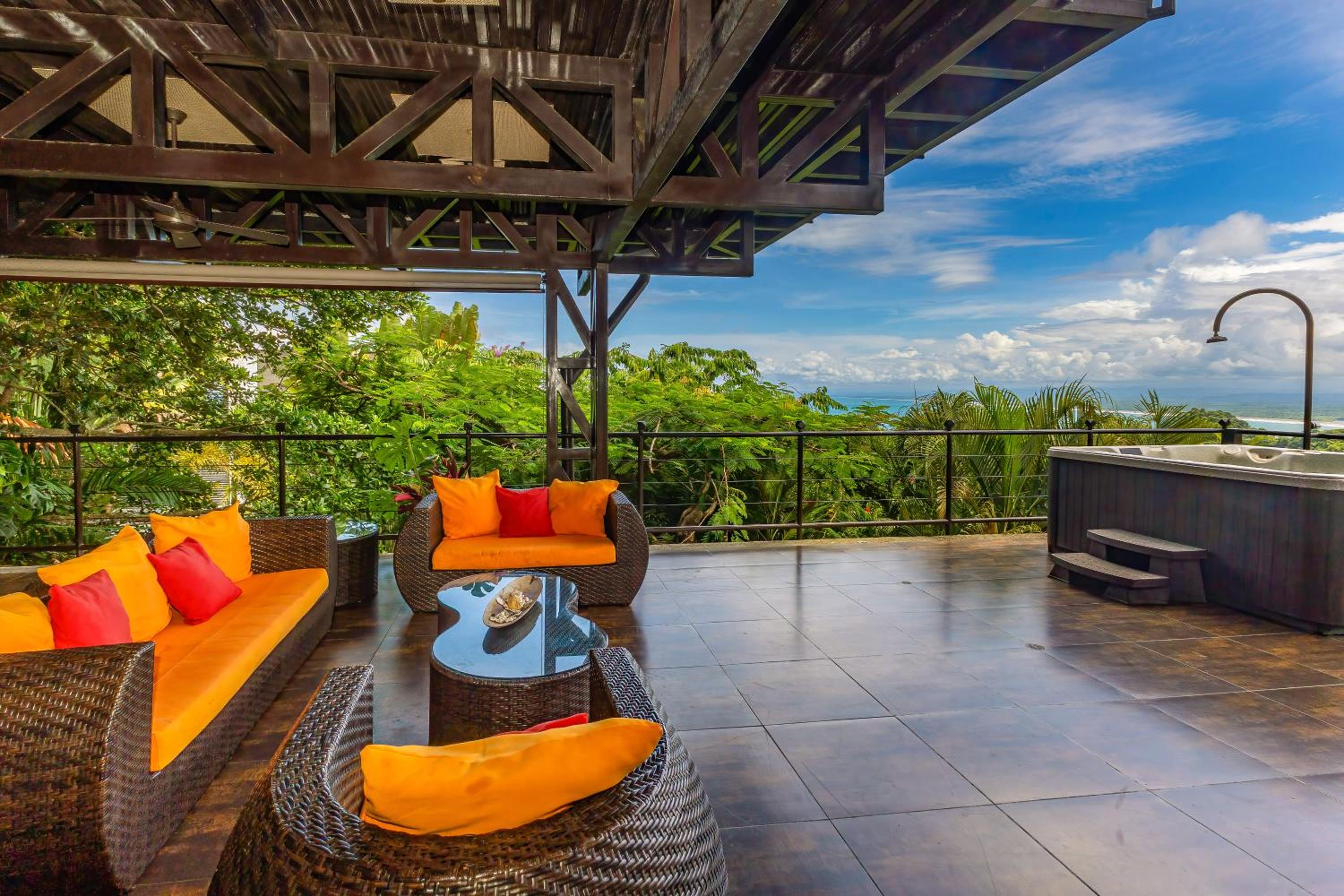 Tulemar Resort