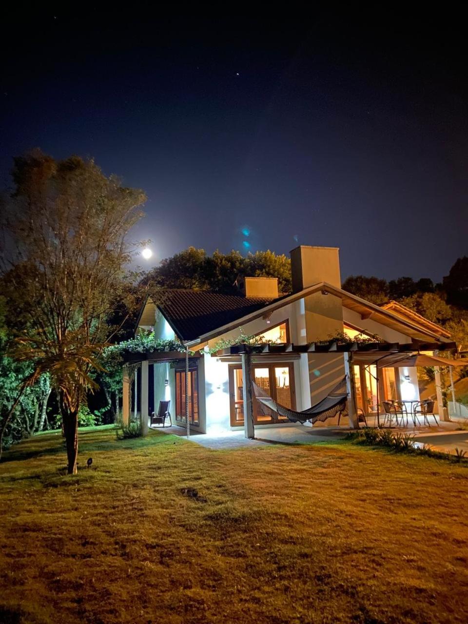 Casa de campo com piscina