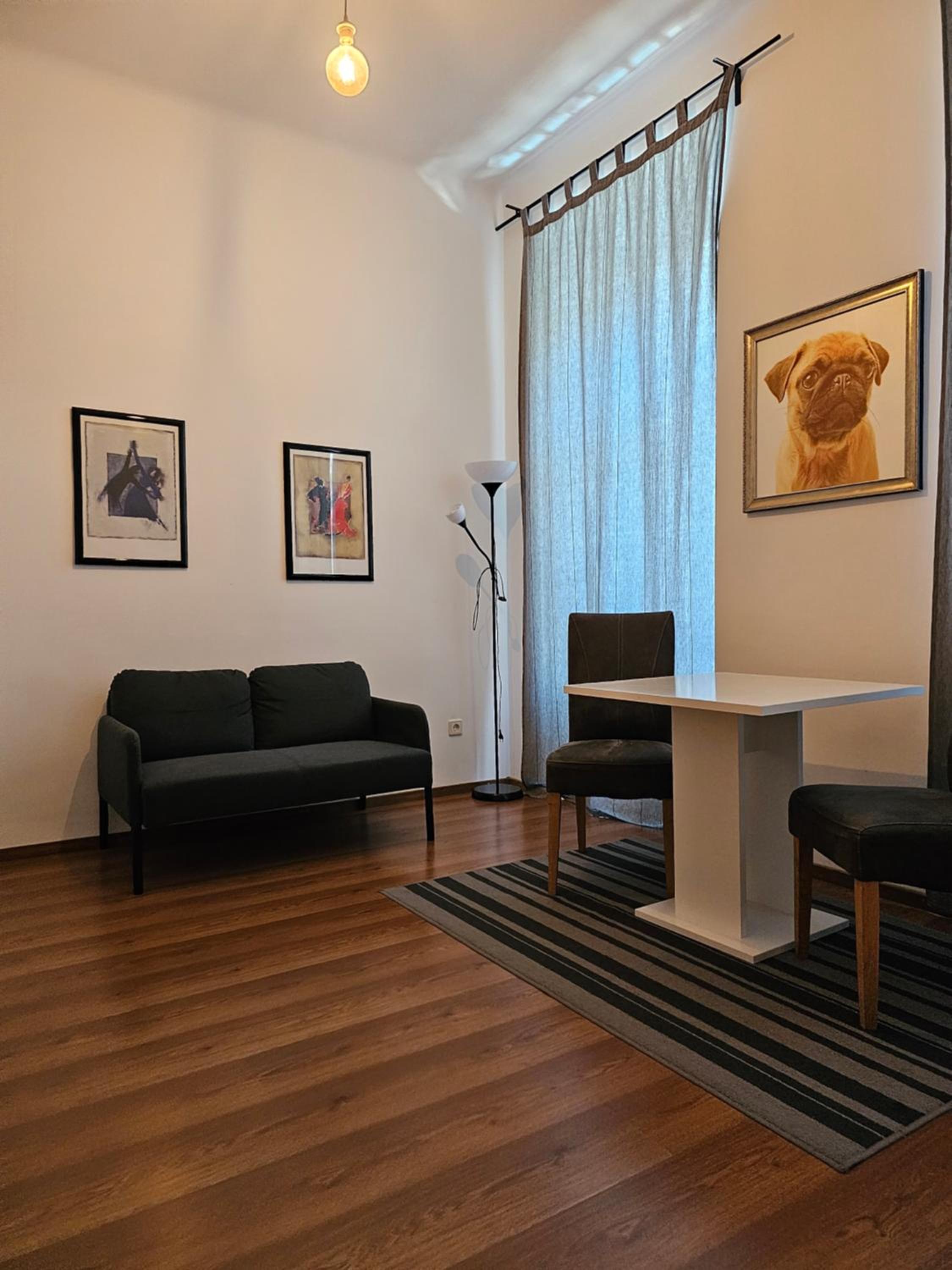 near Vienna city - cosy apartment