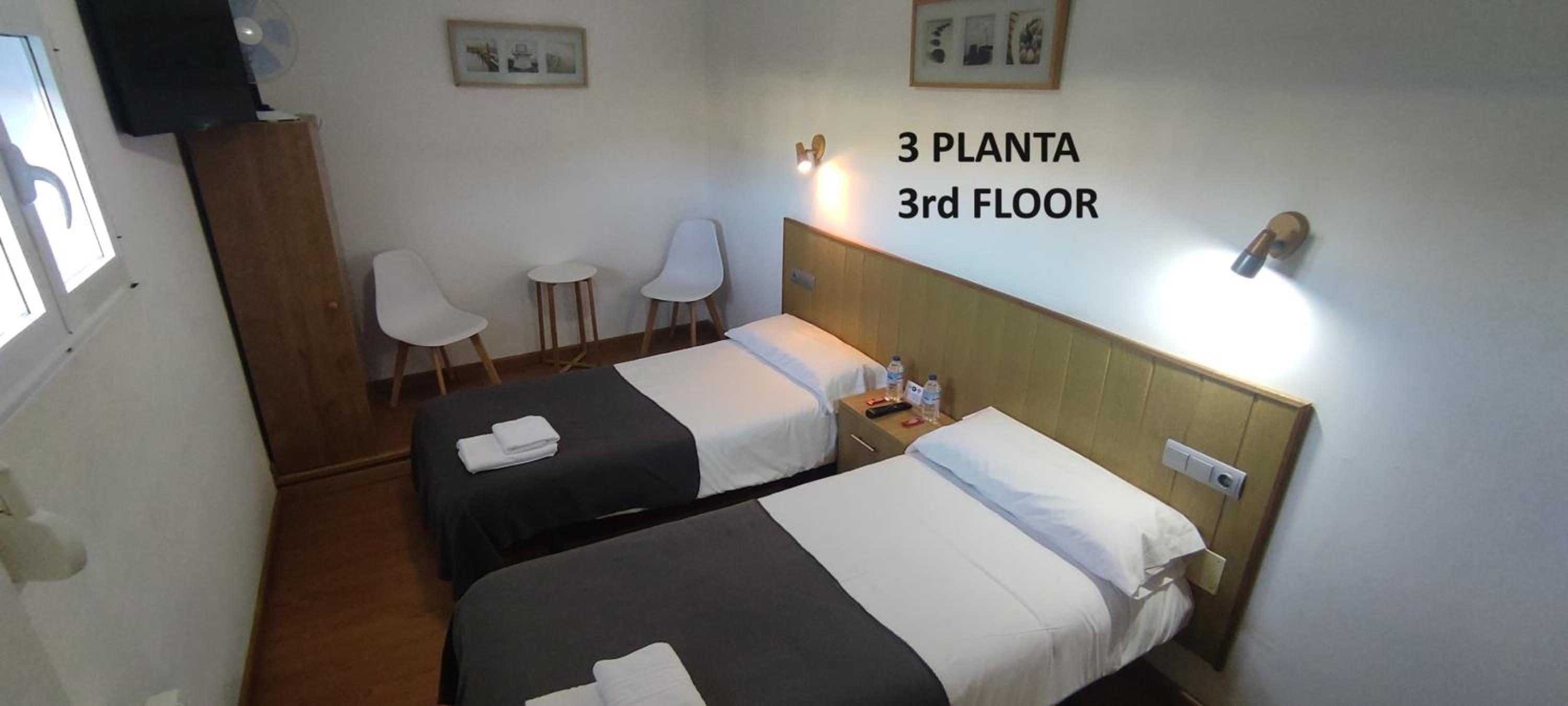 Hostal Cruce