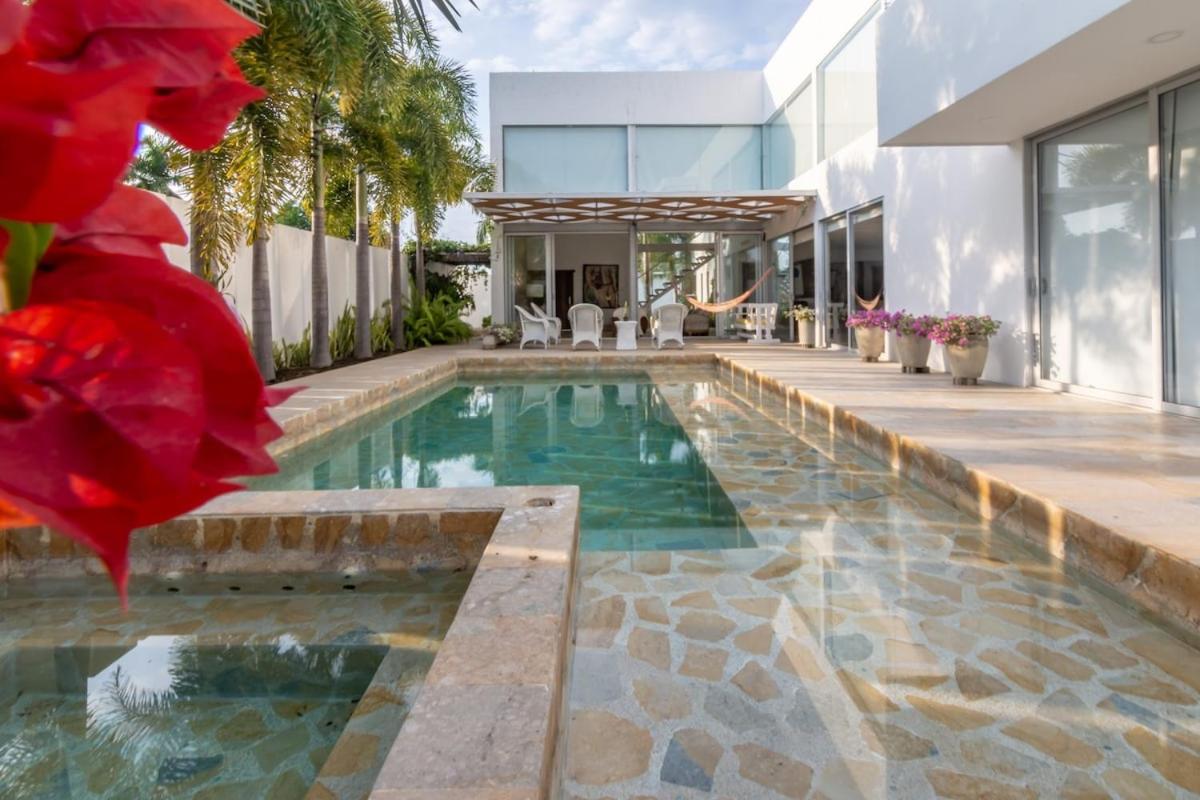 New Espectacular casa de playa