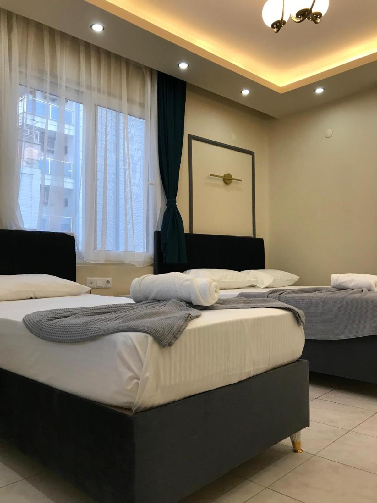 Almir Otel