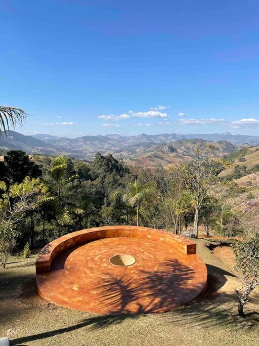 A Casa de Campo mais bem localizada de Gonçalves!