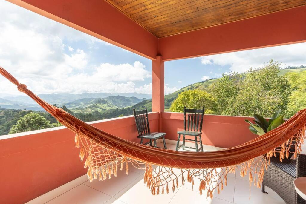 A Casa de Campo mais bem localizada de Gonçalves!