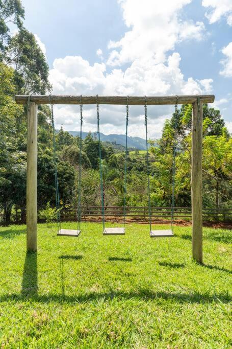 A Casa de Campo mais bem localizada de Gonçalves!