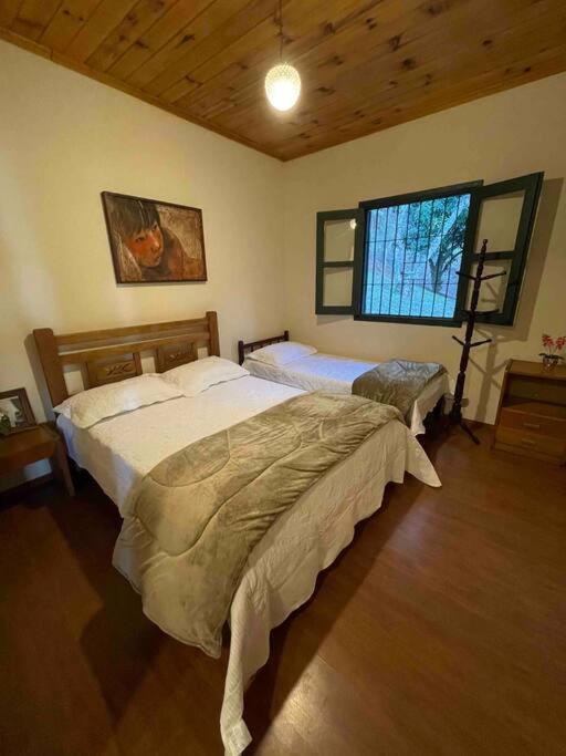 A Casa de Campo mais bem localizada de Gonçalves!