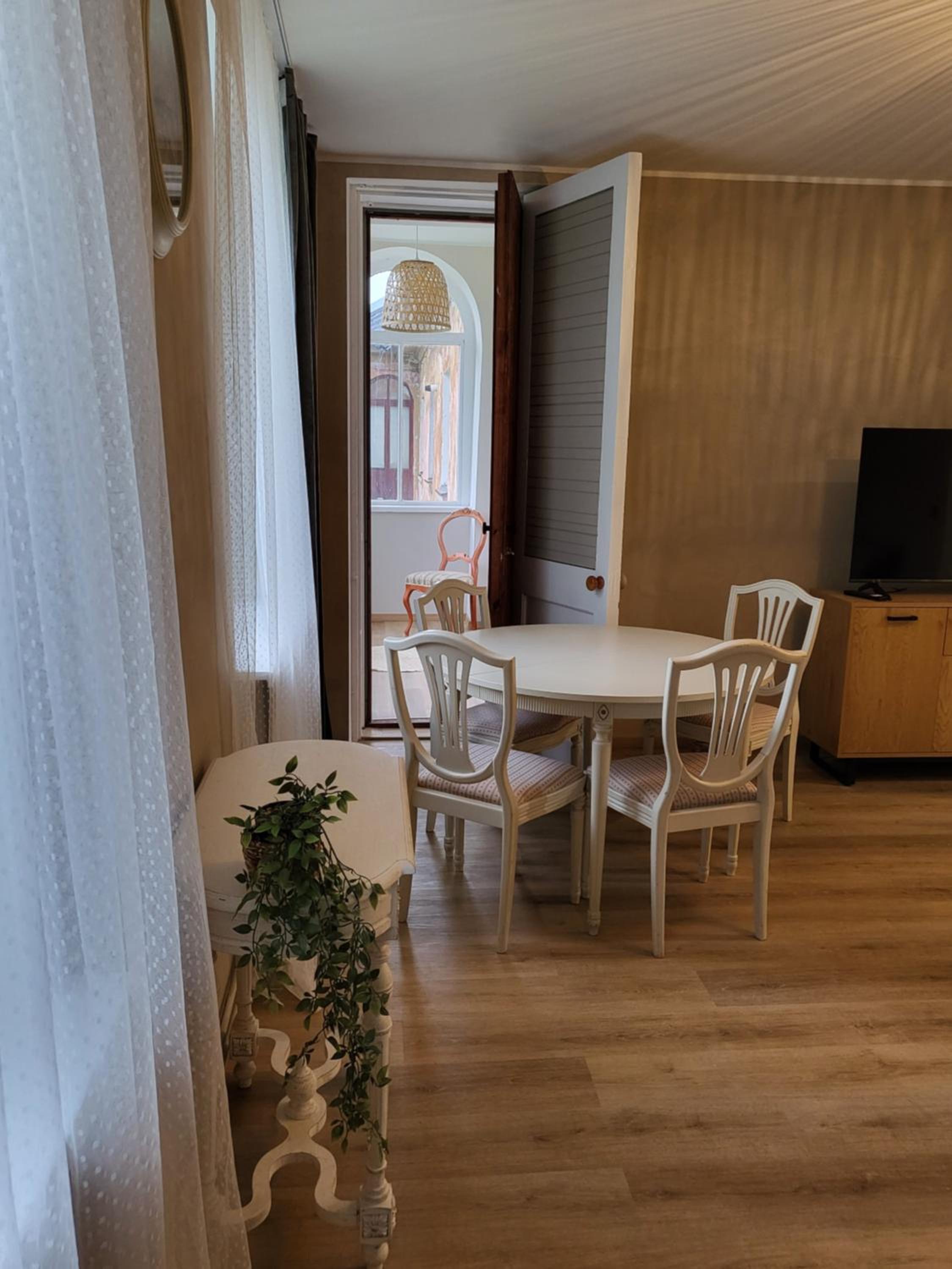 Nooruse Charm Apartment