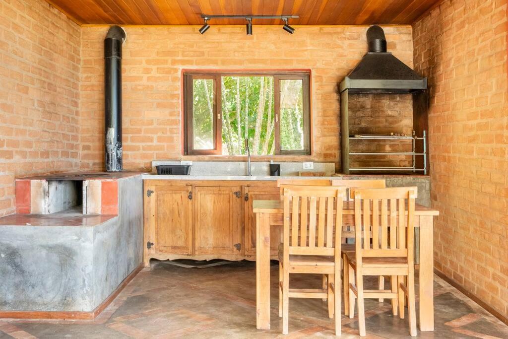 A Casa de Campo mais bem localizada de Gonçalves!