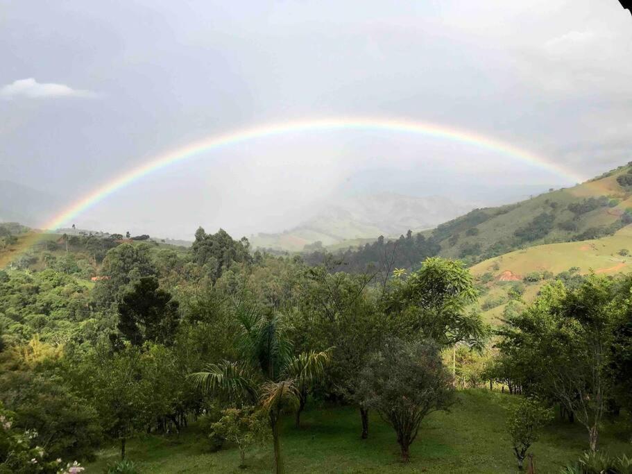 A Casa de Campo mais bem localizada de Gonçalves!