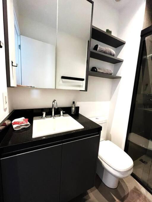 Loft Luxo Moderno com varanda - Rua Capote Valente 80, Jardins