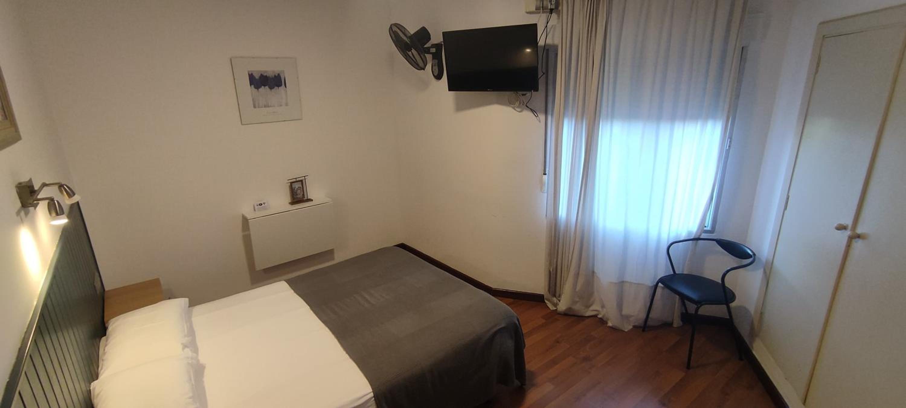 Hostal Cruce