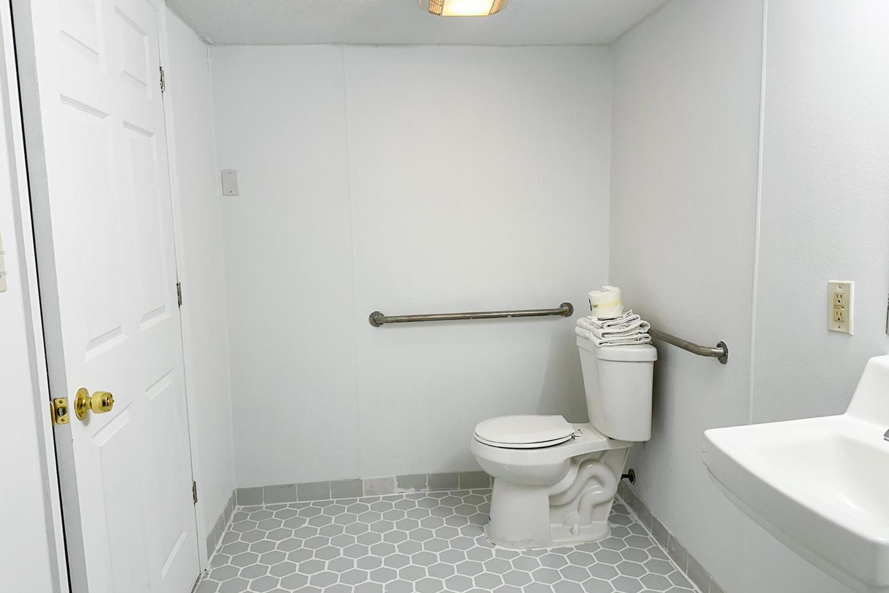 Photo 48