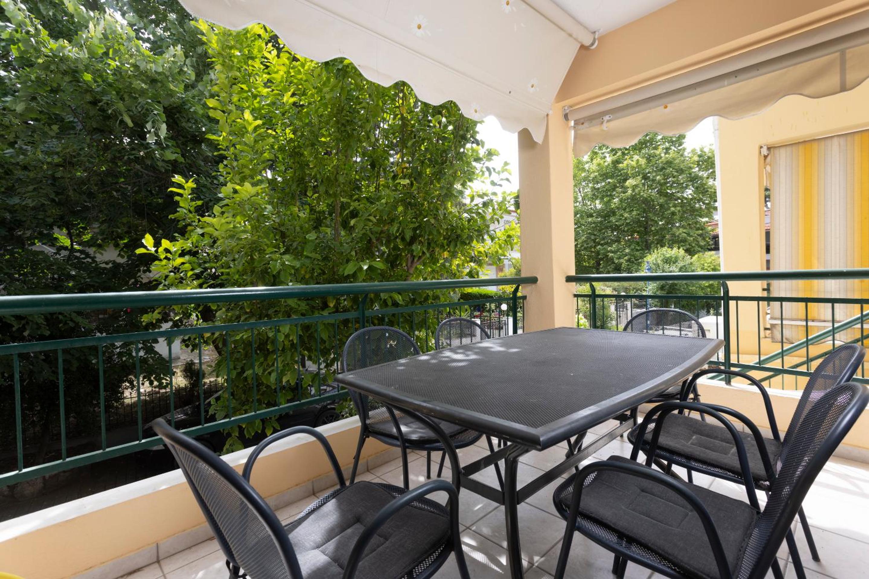 Evas family apartment 2
