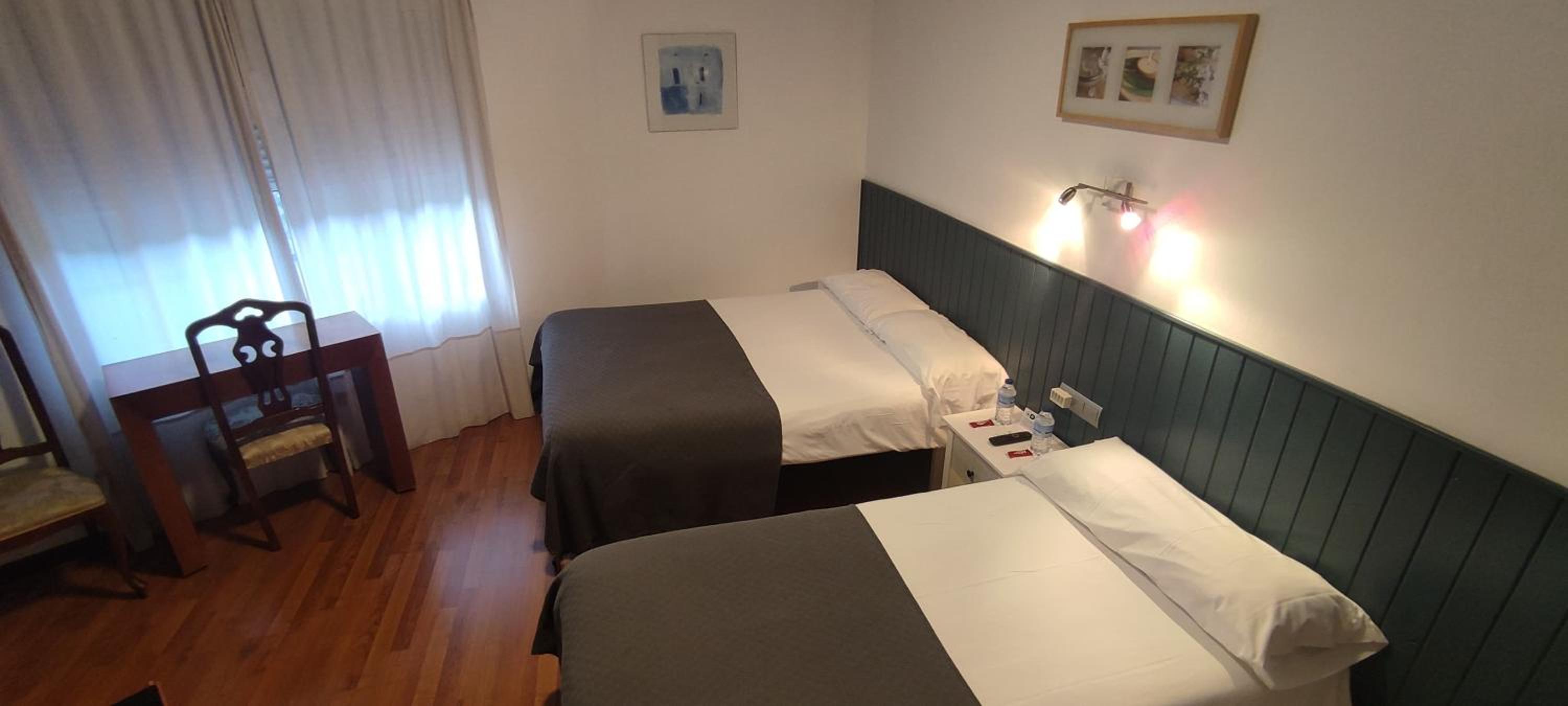 Hostal Cruce