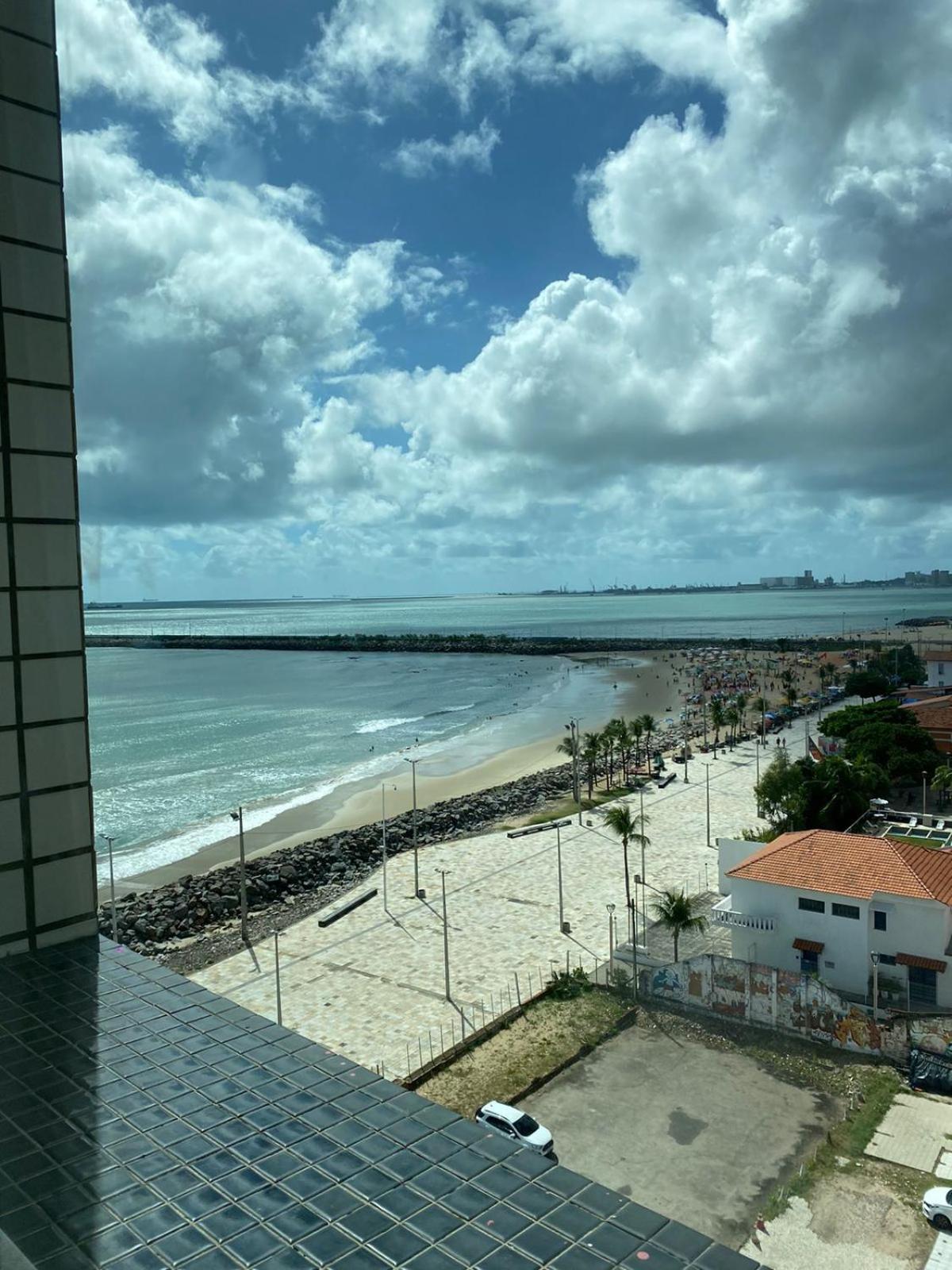 605 Lindo Flat na Praia de Iracema