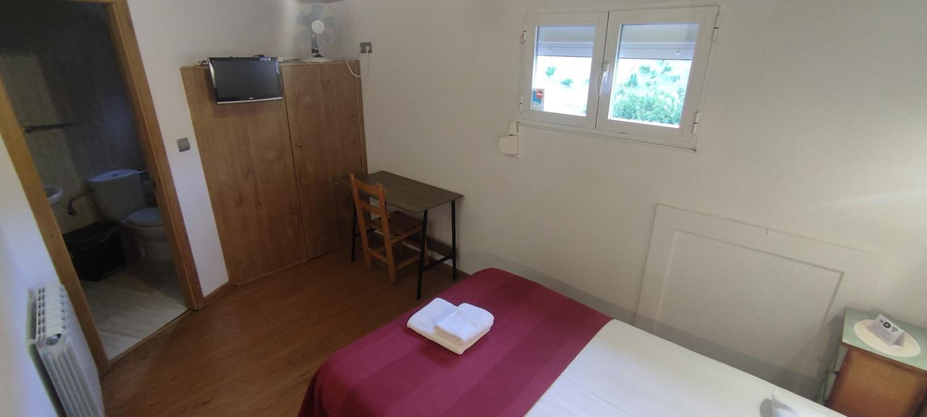 Hostal Cruce