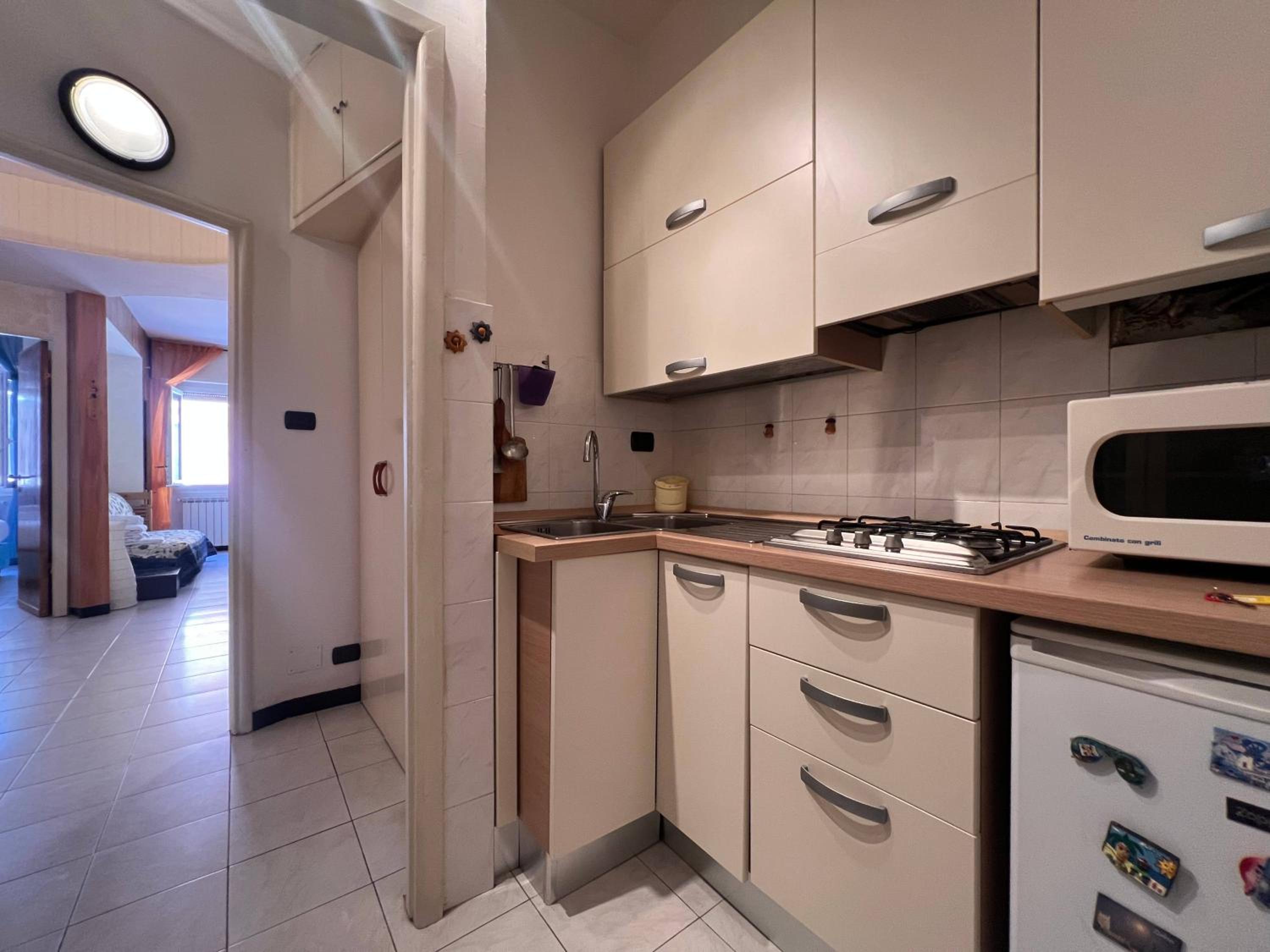 WELCOME RIVIERA - POSADA DI VIA MAZZINI, Central apartment with elevator, Wi-Fi, air conditioning, and, depending on availability, a private garage 800 met view 3
