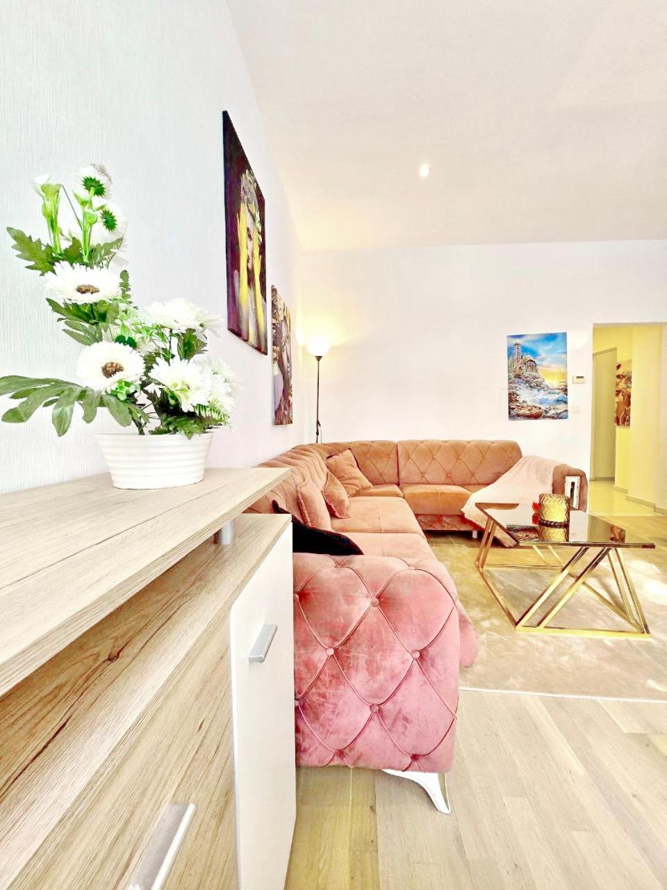 W Apartment - Brigittenau Area MM6