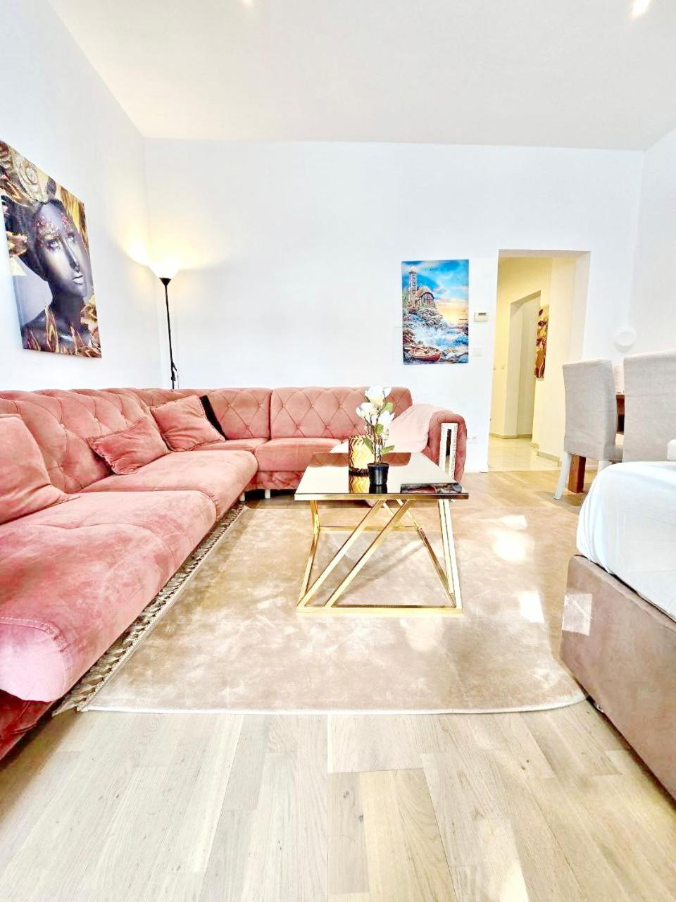 W Apartment - Brigittenau Area MM6