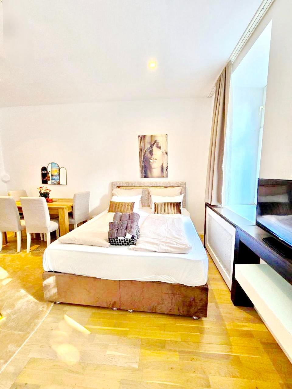W Apartment - Brigittenau Area MM6