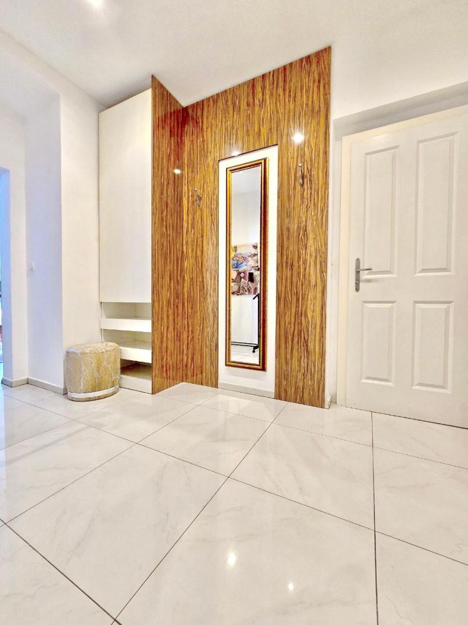W Apartment - Brigittenau Area MM6