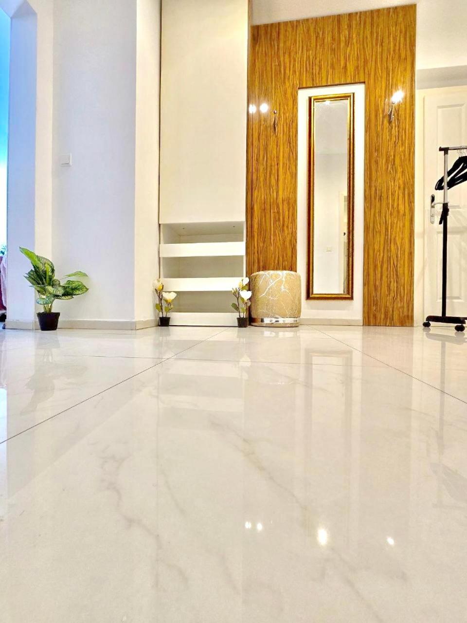 W Apartment - Brigittenau Area MM6
